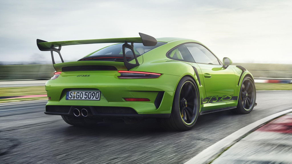 Mua siêu xe trả góp, người dùng mất bao nhiêu mỗi tháng?